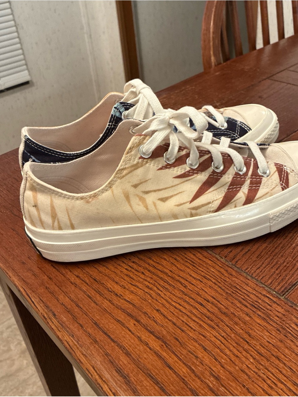 Converse Chuck Taylor All Stars Shoes Men’s 8/Women’s 10 Low 70 Renew Tropical - Picture 7 of 15